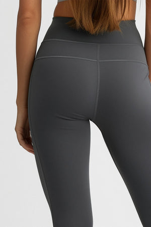 Airbrush Essential High-Rise Legging